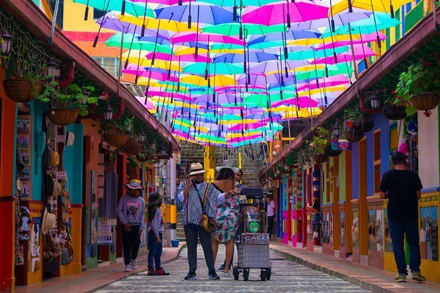 Hotel El Paisaje Guatape Ngoại thất bức ảnh