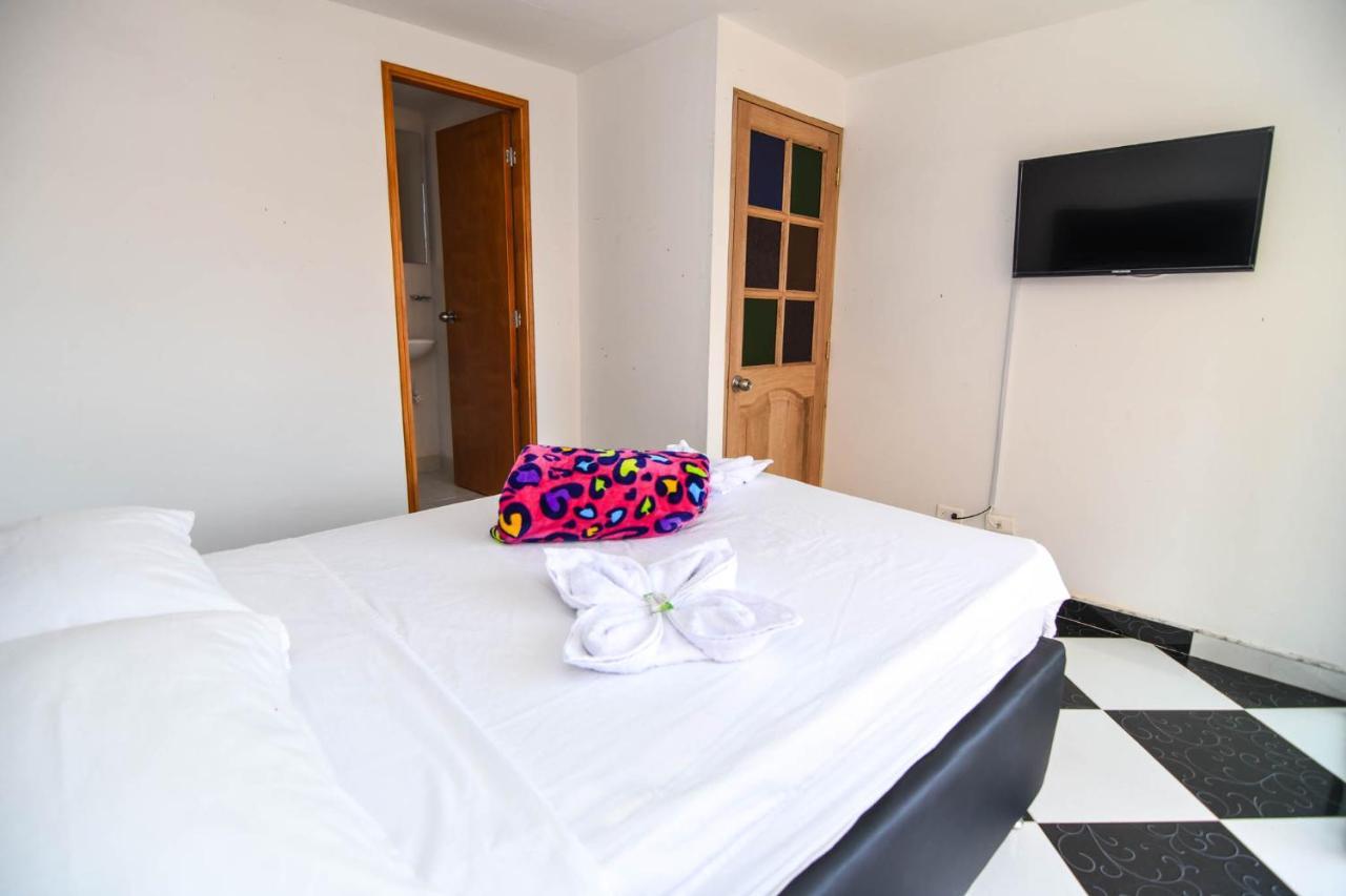 Hotel El Paisaje Guatape Ngoại thất bức ảnh