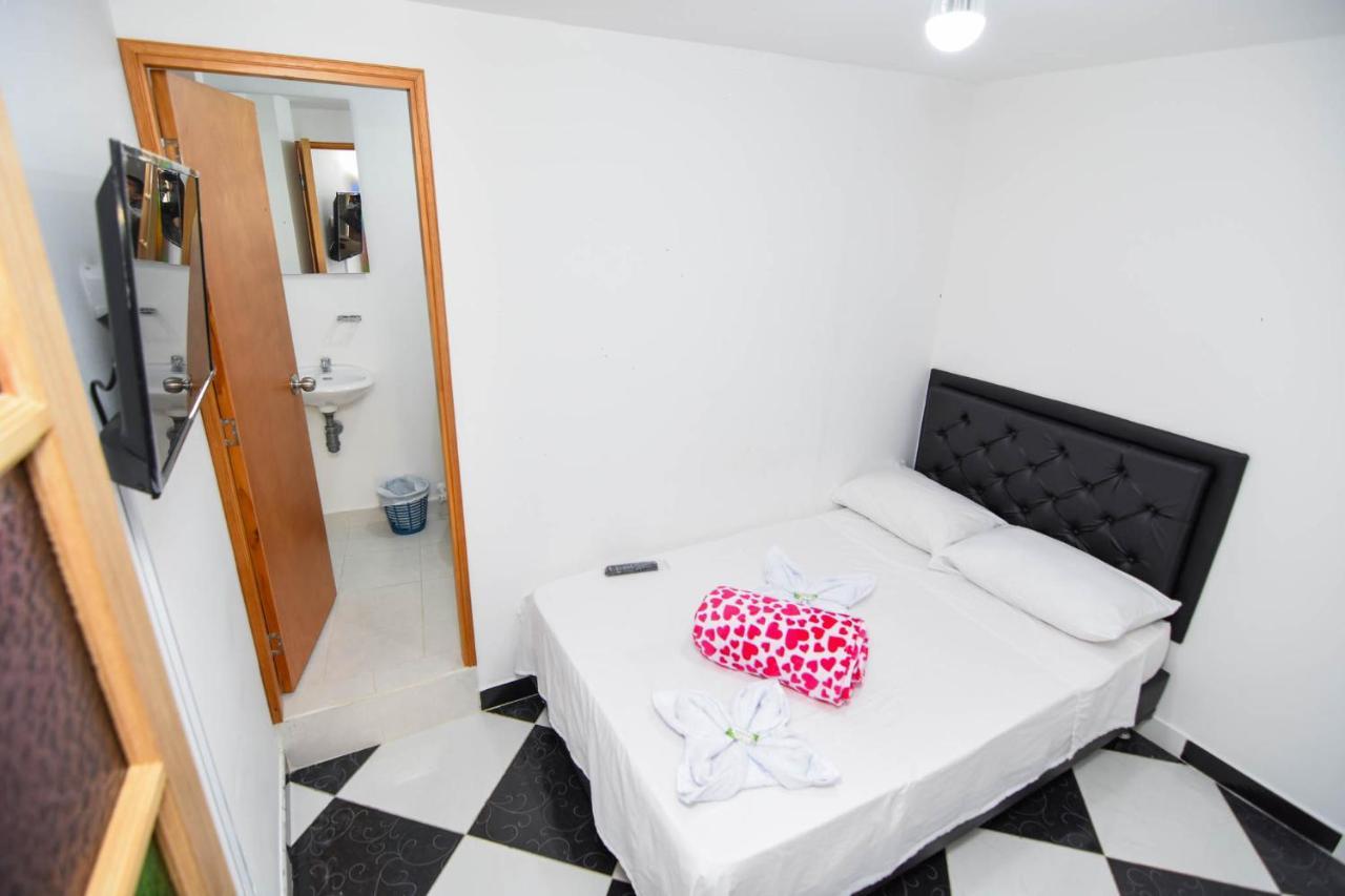 Hotel El Paisaje Guatape Ngoại thất bức ảnh