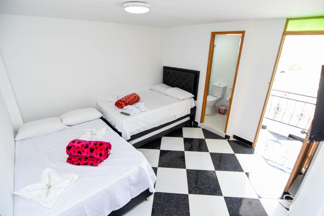 Hotel El Paisaje Guatape Ngoại thất bức ảnh