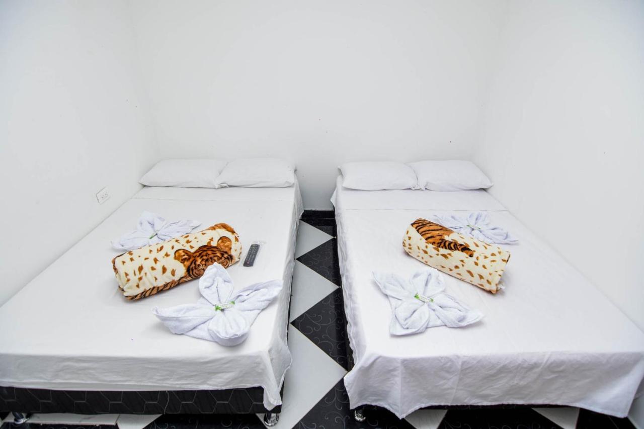 Hotel El Paisaje Guatape Ngoại thất bức ảnh